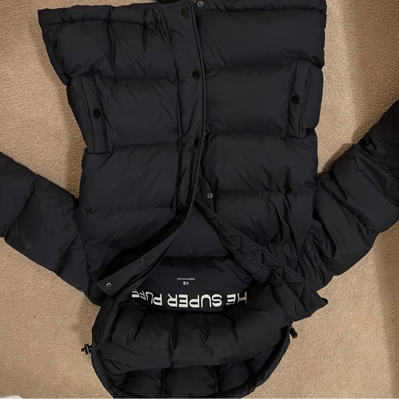 Aritzia super puff- XS - Picture 2 of 2